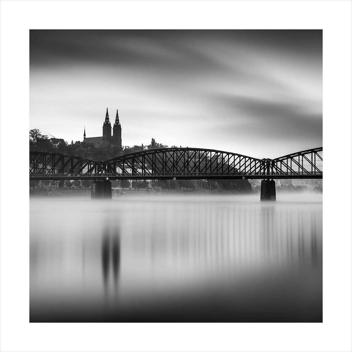 Vyšehrad v mlze